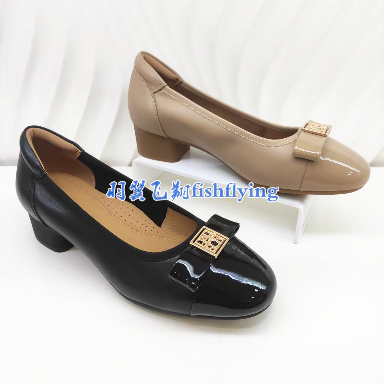 HS267402正品Harson/哈森2025秋新粗方跟软底面牛皮松紧口女单鞋