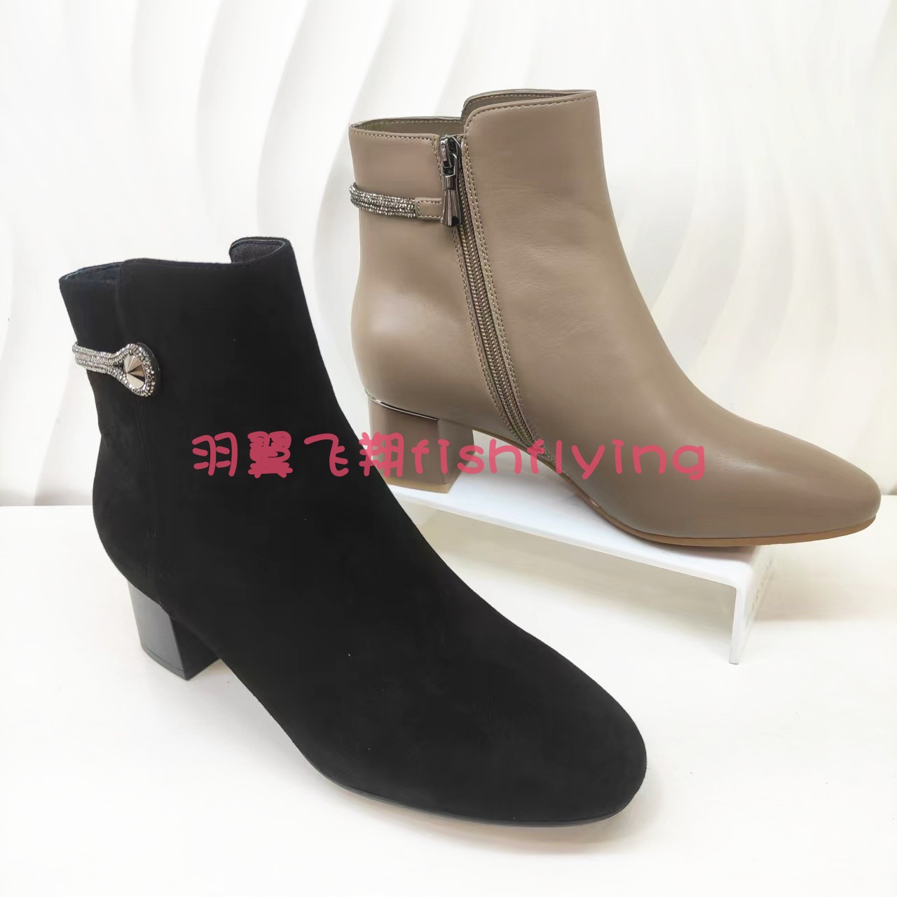 KA241546卡迪娜专柜正品2024冬新款粗跟水钻带圆头加绒保暖女短靴