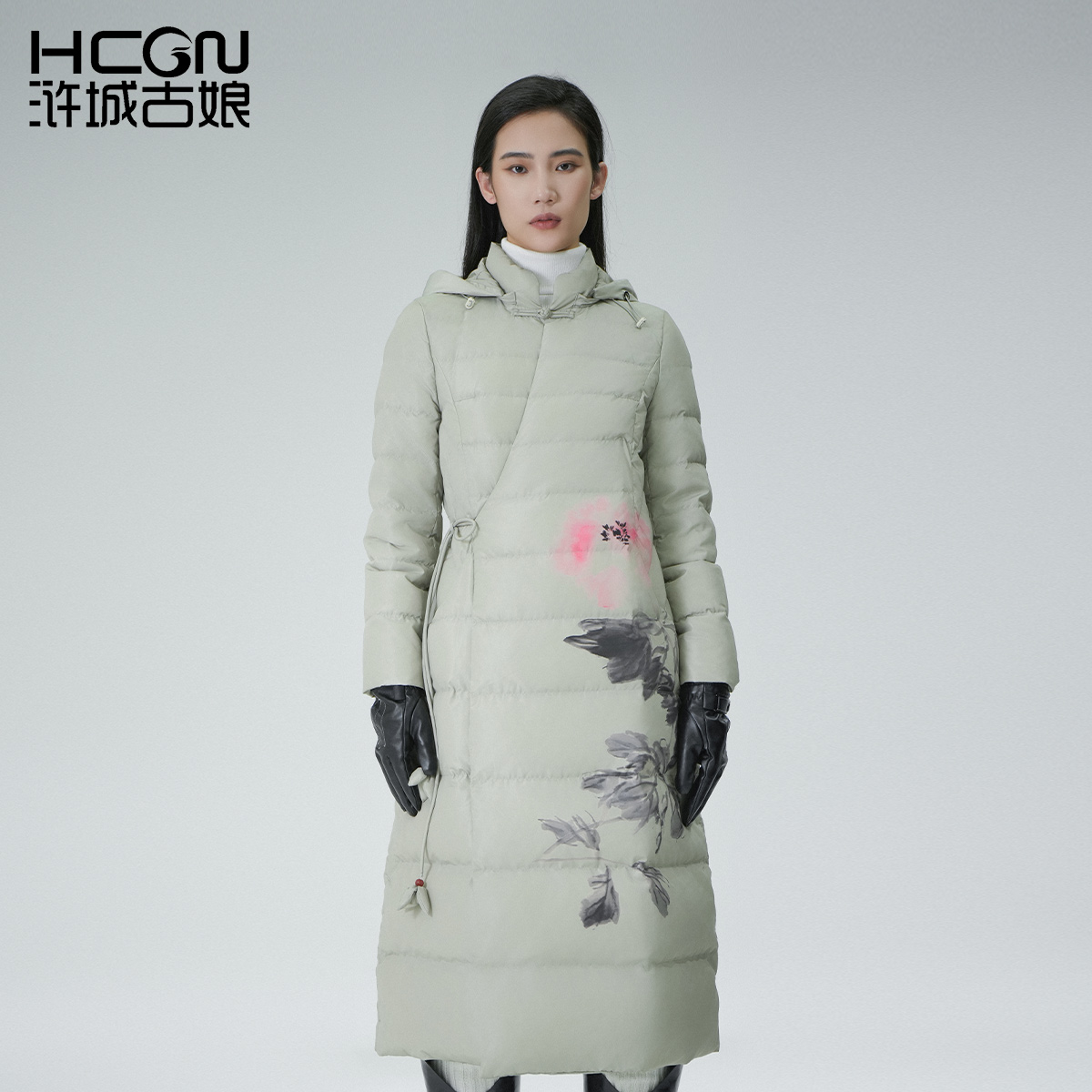 浒城古娘旗袍式中长白鸭绒羽绒服