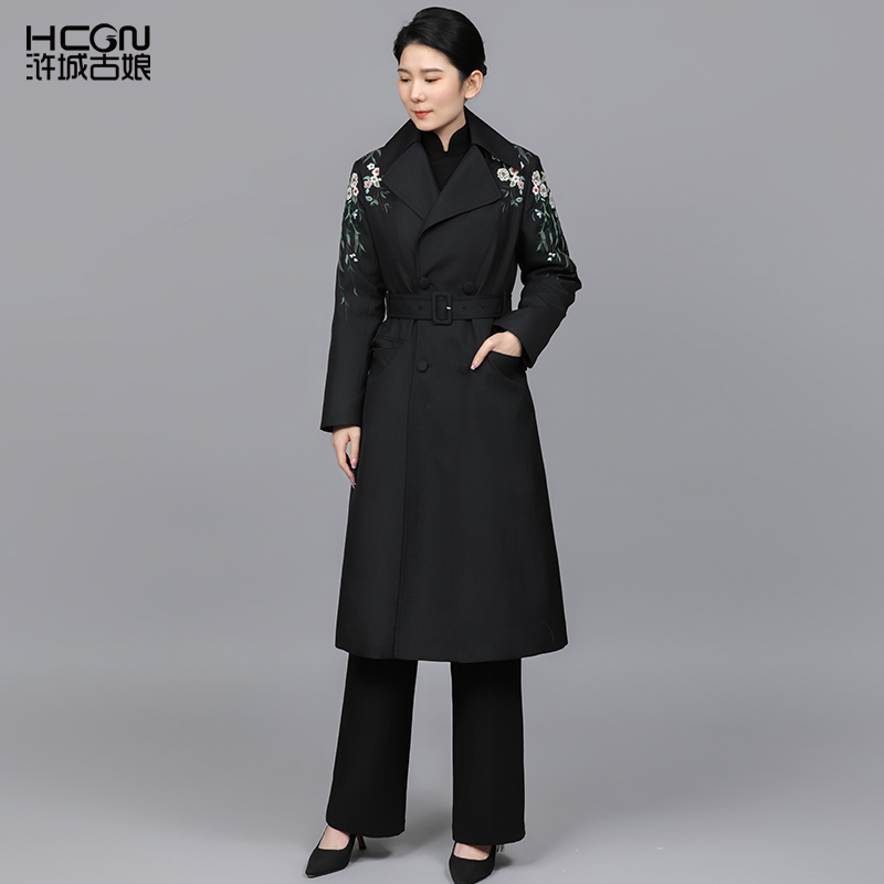 白鸭绒刺绣时尚中长款风衣羽绒服