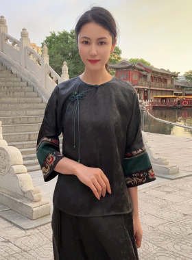 100桑蚕丝中式圆领提花刺绣女士黑色气质宽松舒适清凉香云纱上衣