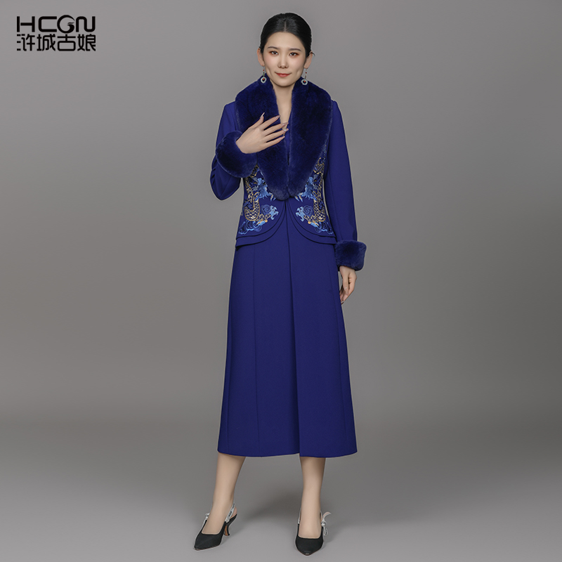 重工刺绣气质修身国风战袍连衣裙