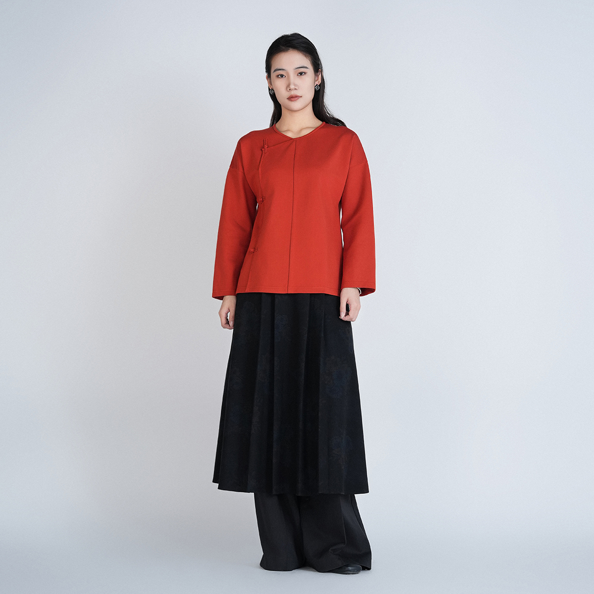 中国风宽松显瘦圆领长袖百搭上衣