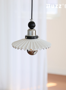 中古风包豪斯床头灯赫本风百褶裙陶瓷吊线灯橱窗玄关装饰小吊灯具