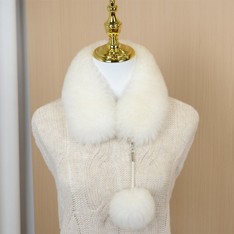 羊驼绒保暖围脖暖优美保暖带球真皮围巾秋冬季护颈女新款骑行