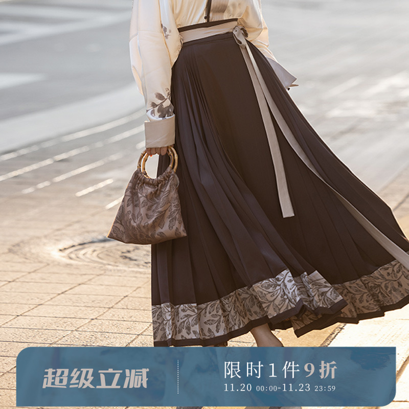 拟梦人丝国风新中式马面裙