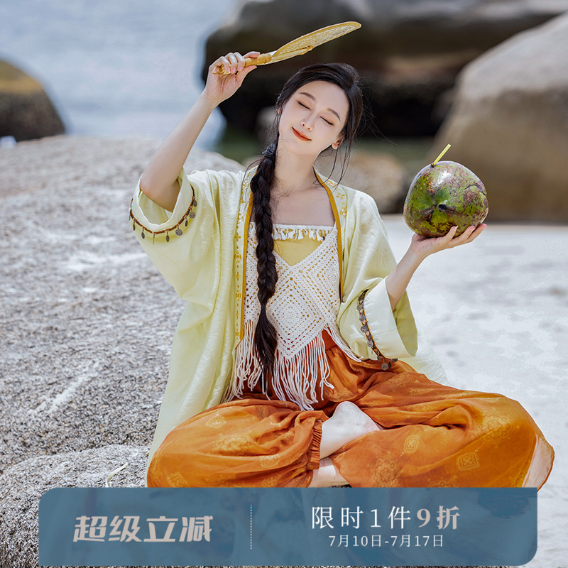 拟梦改良汉服汉元素灯笼裤套装