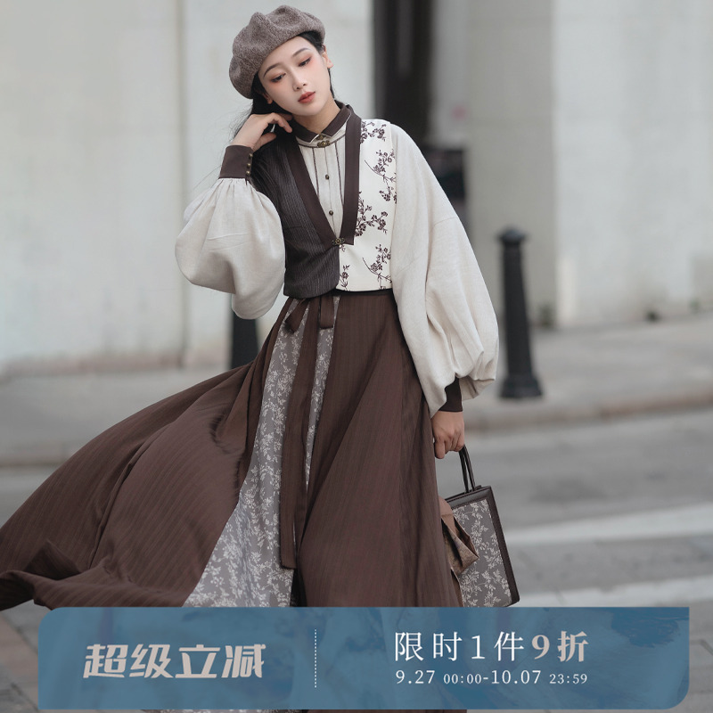 拟梦国风英伦文艺元素日常汉服
