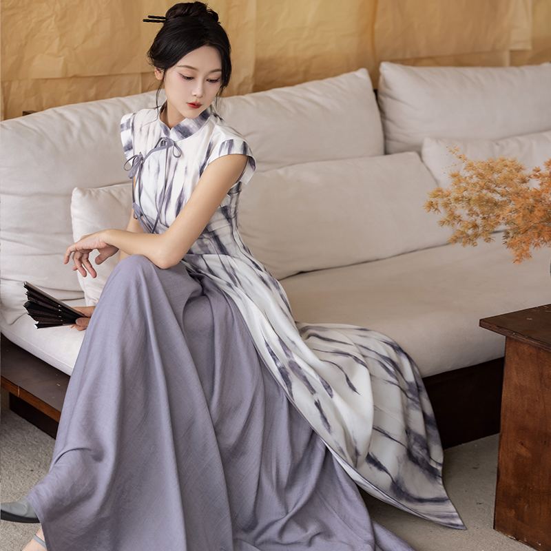 显瘦新中式改良不规则旗袍