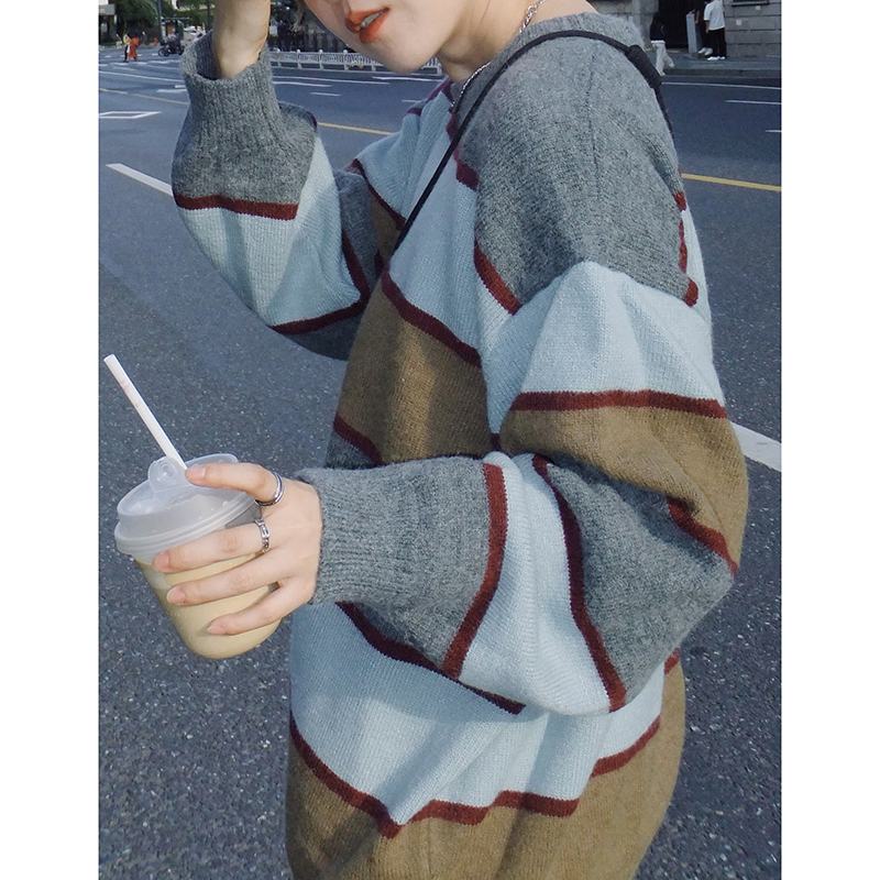 STILLYOU复古少年感条纹圆领毛衣