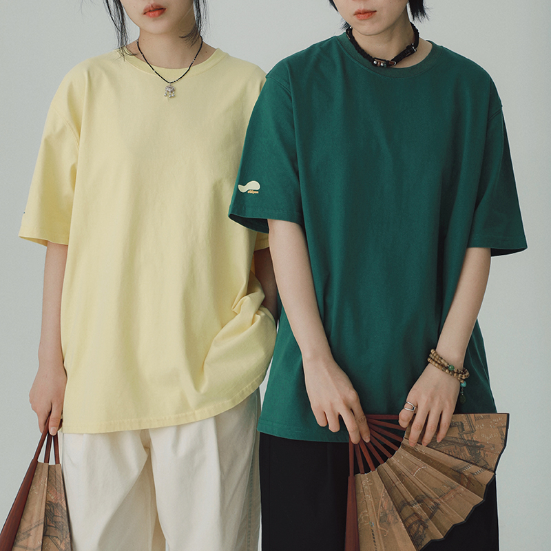 基础百搭小印花多色圆领短袖T恤