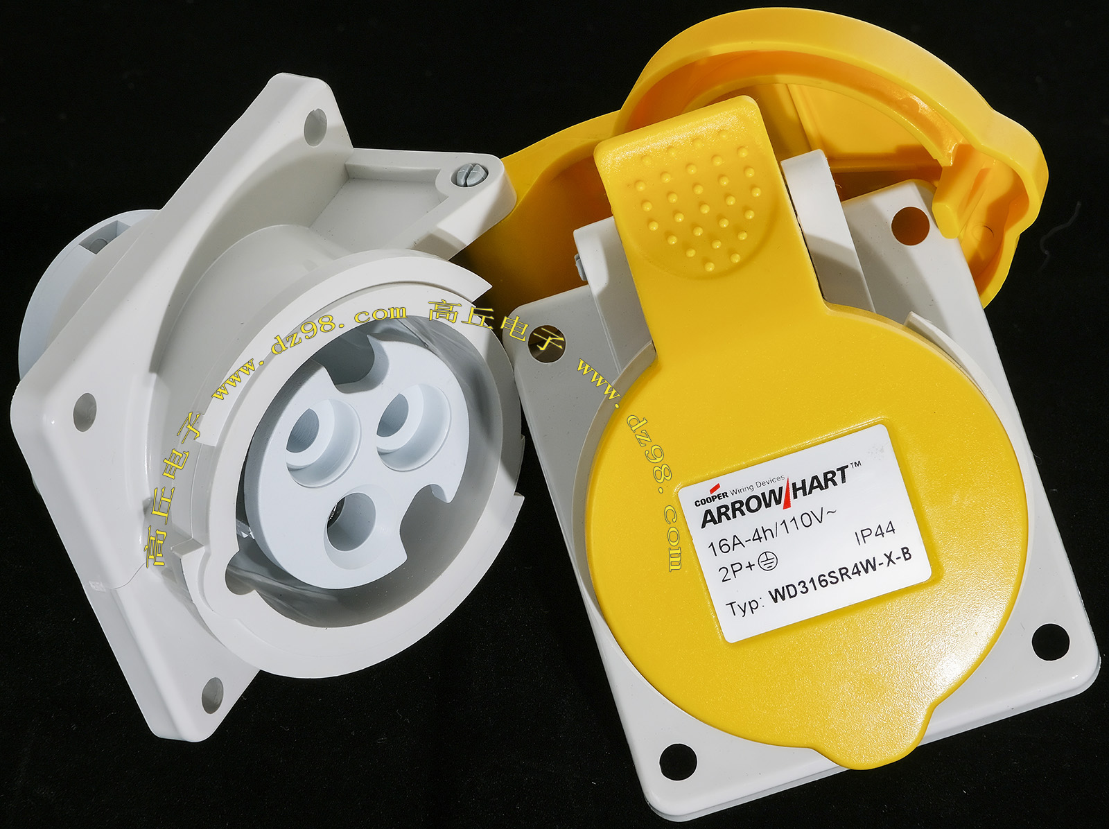 COOPER WD316SR4W-X-B 16A-4h/110V 2P+地 IP44 防水 3线 母插座