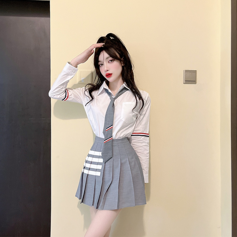 学院风套装裙秋新款女装时尚洋气长袖衬衫减龄jk制服两件套