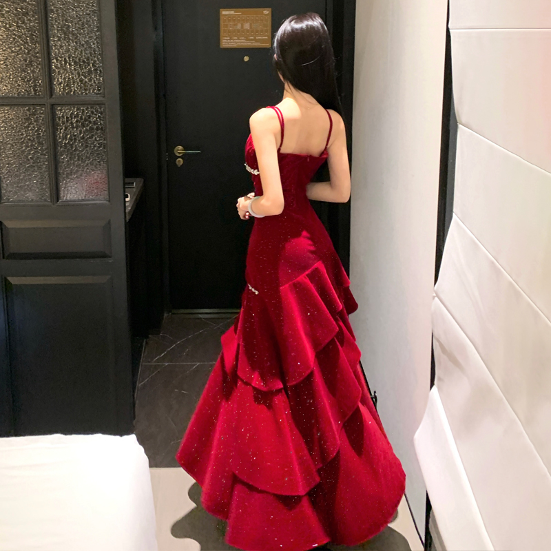 连衣裙子法式镶钻细闪红色丝绒荷叶边圣诞礼服裙富家千金穿搭女士