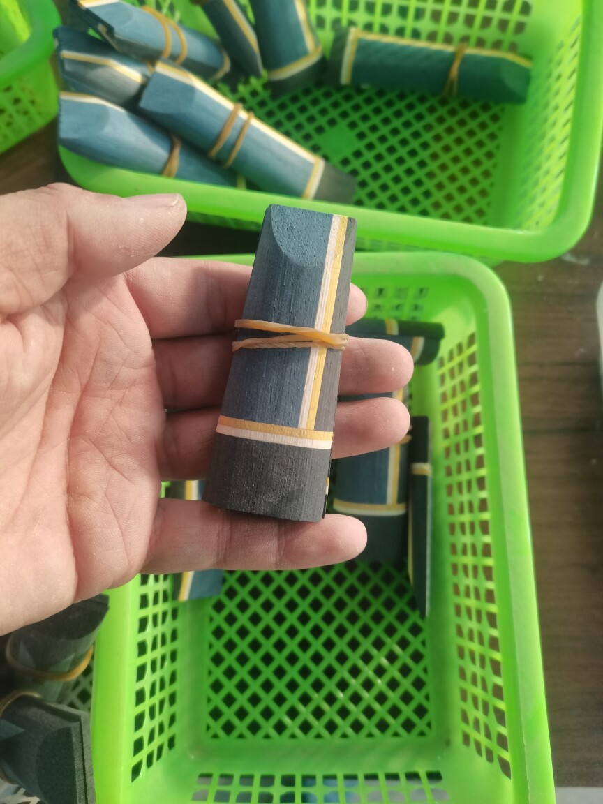 蝴蝶张本智和手柄，蝴蝶张继科，乒乓底板