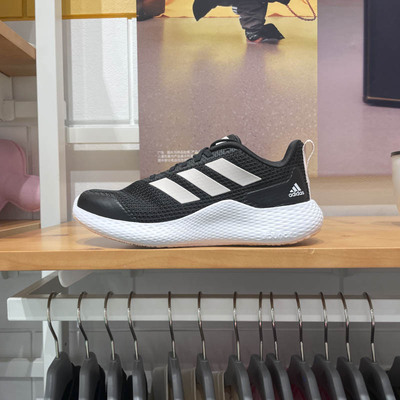 Adidas阿迪达斯女子2024秋EDGE GAMEDAY网面透气休闲跑步鞋IF0584