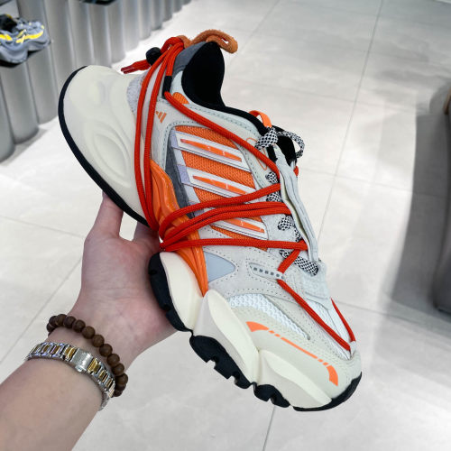 Adidas阿迪达斯男女鞋202