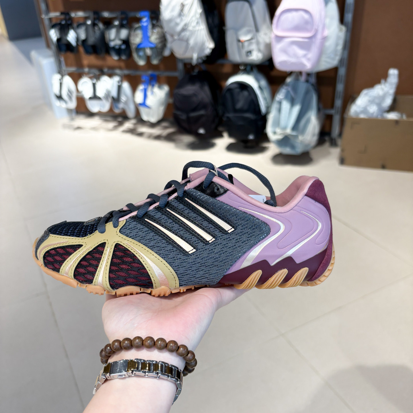 正品阿迪达斯三叶草女鞋2