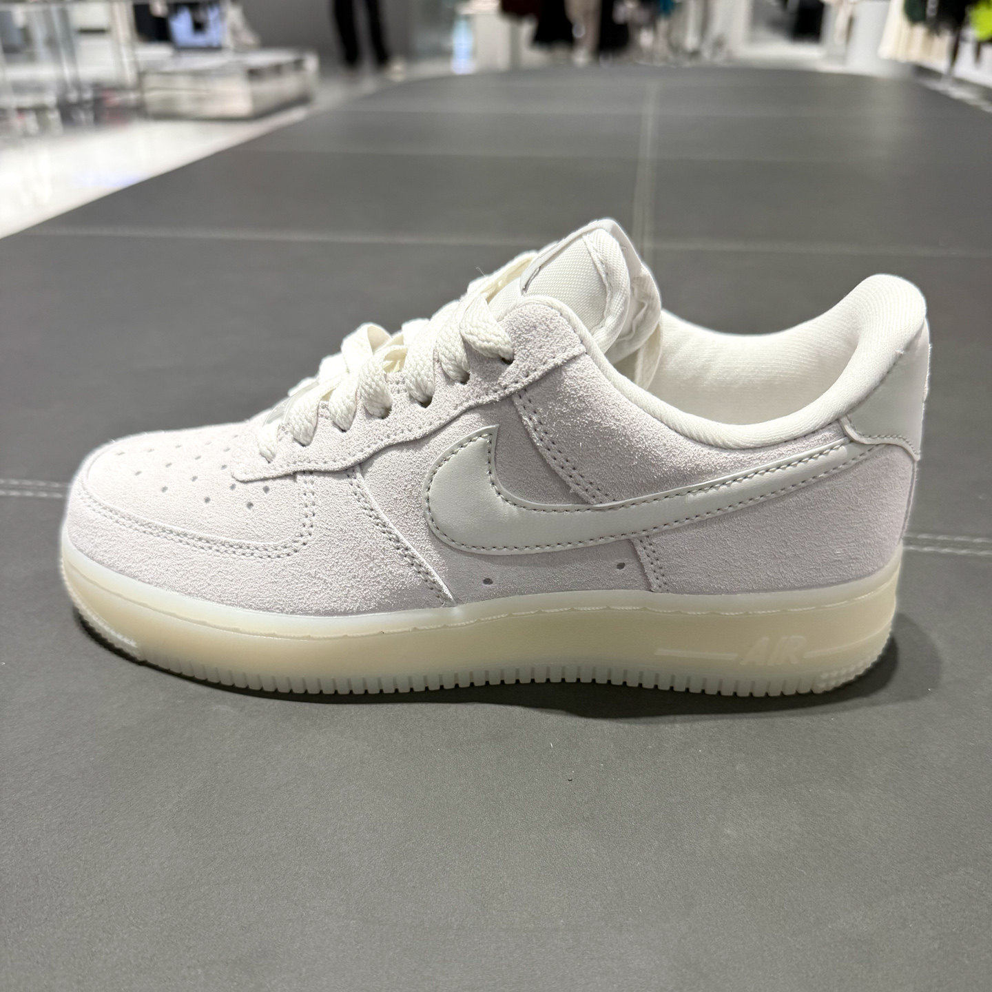 耐克女鞋2026冬新款AF1复