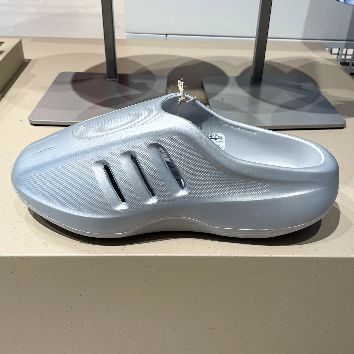 Adidas阿迪达斯三叶草拖鞋穆勒鞋男女ADIFOM一脚蹬透气凉鞋HQ9569