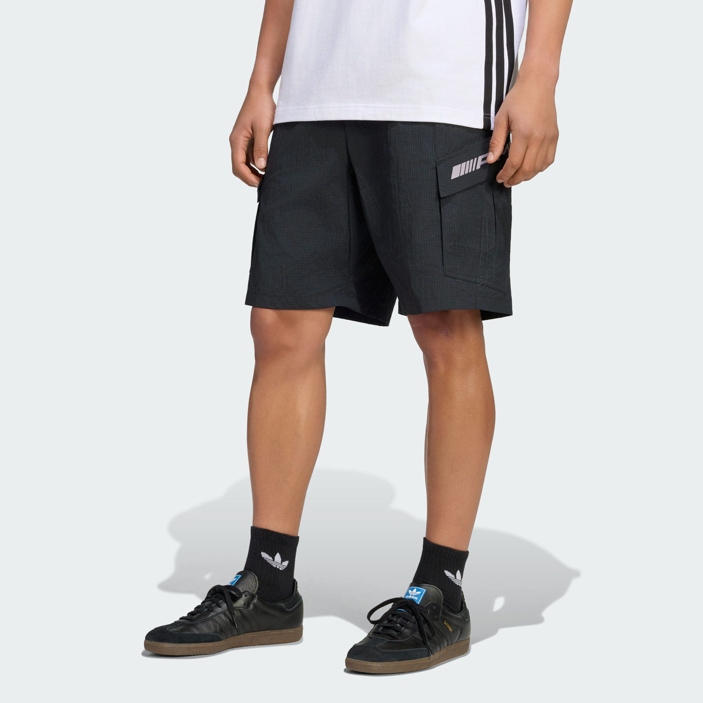 adidas阿迪达斯AMG男装夏季赛车文化简约梭织运动工装短裤 KW4365