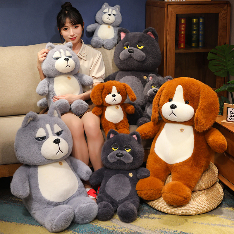 五叶草比格犬毛绒玩具猫咪