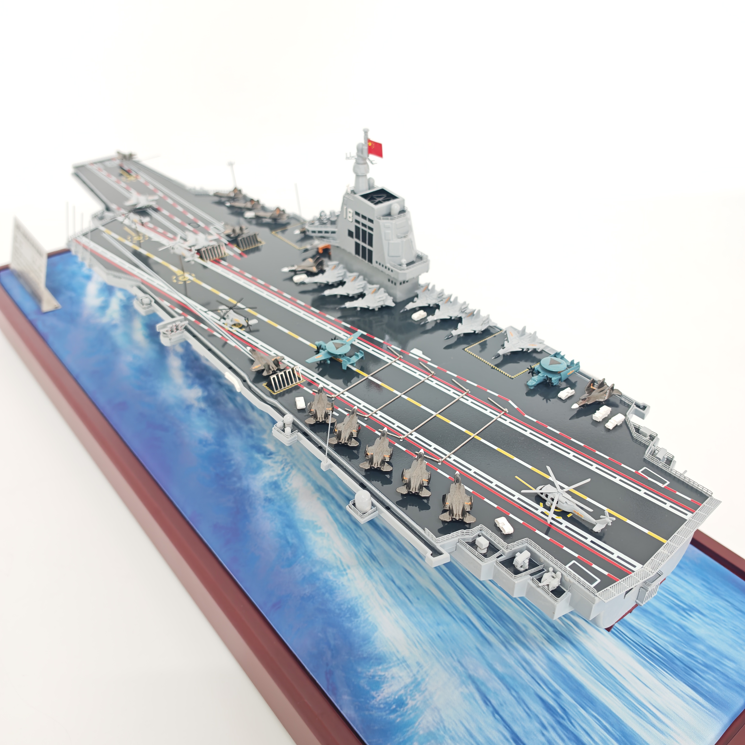 福建舰航母仿真军事模型军舰展览摆件退伍纪念航空母舰收藏送礼品
