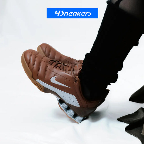 Nike/耐克 Total 90 SHOX MAGIAQS 女款气柱运动足球鞋IO9300-100