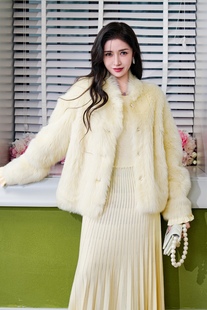 进口皮草外套女2025新款小立领小香风时尚小个子年轻皮毛一体大衣