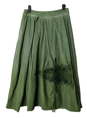 SD正品折扣女士文艺风绿色刺绣A字半身裙宽松中长款长裙1143