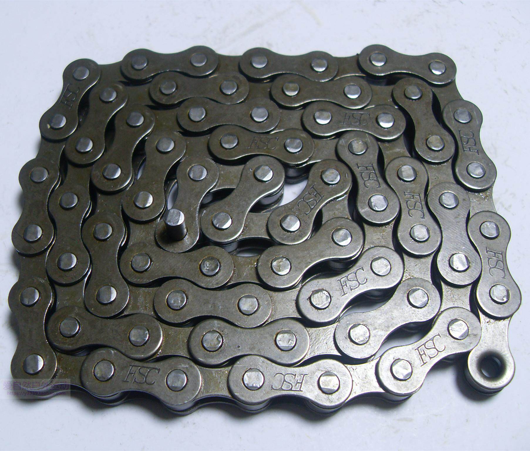 Chaîne de vélo - Ref 2364533 Image 1