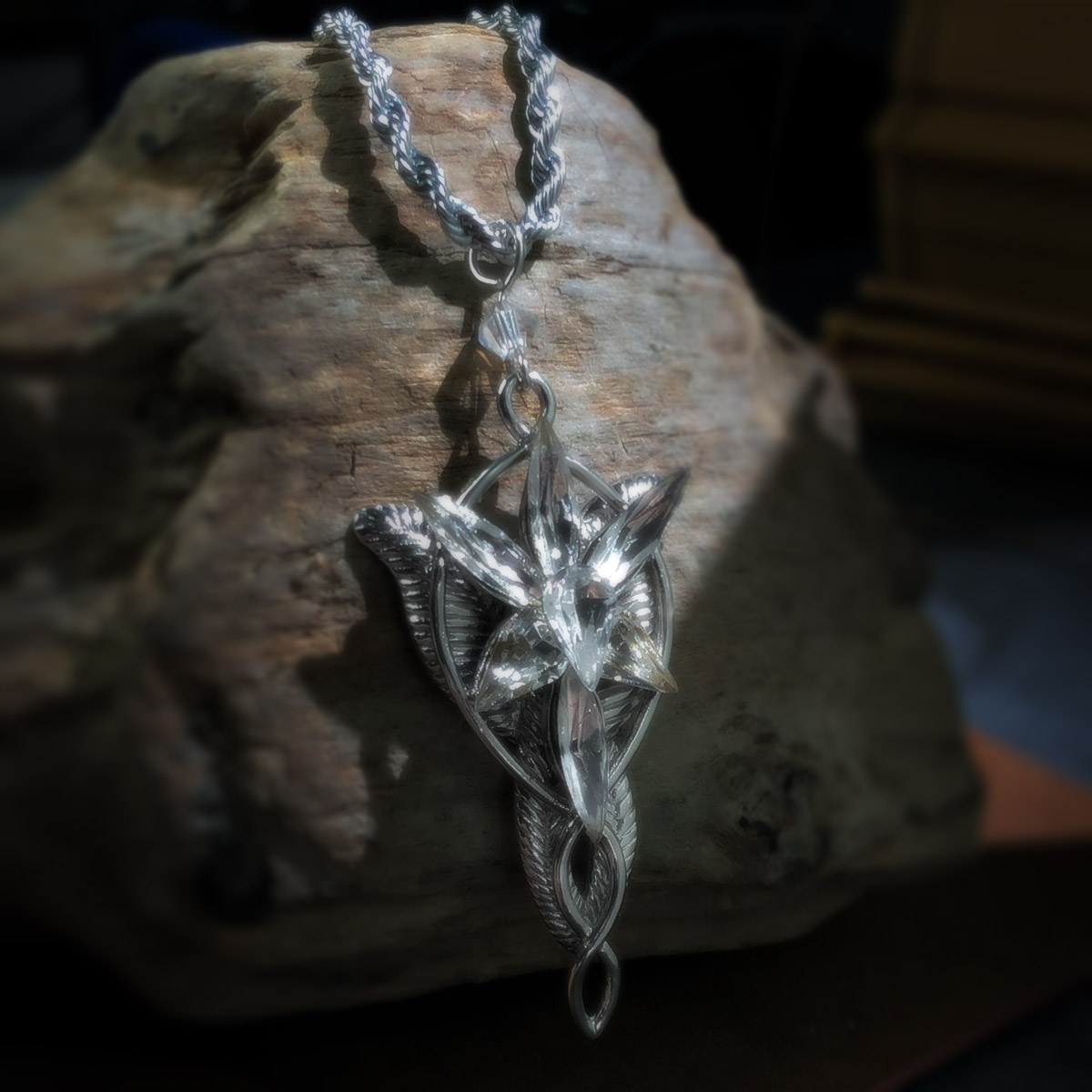 指环王魔戒周边苍暮之星精灵公主亚玫项链女气质吊坠挂件毛衣链