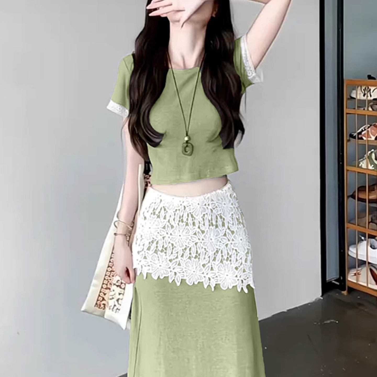 绿色蕾丝拼接T恤套装裙女夏