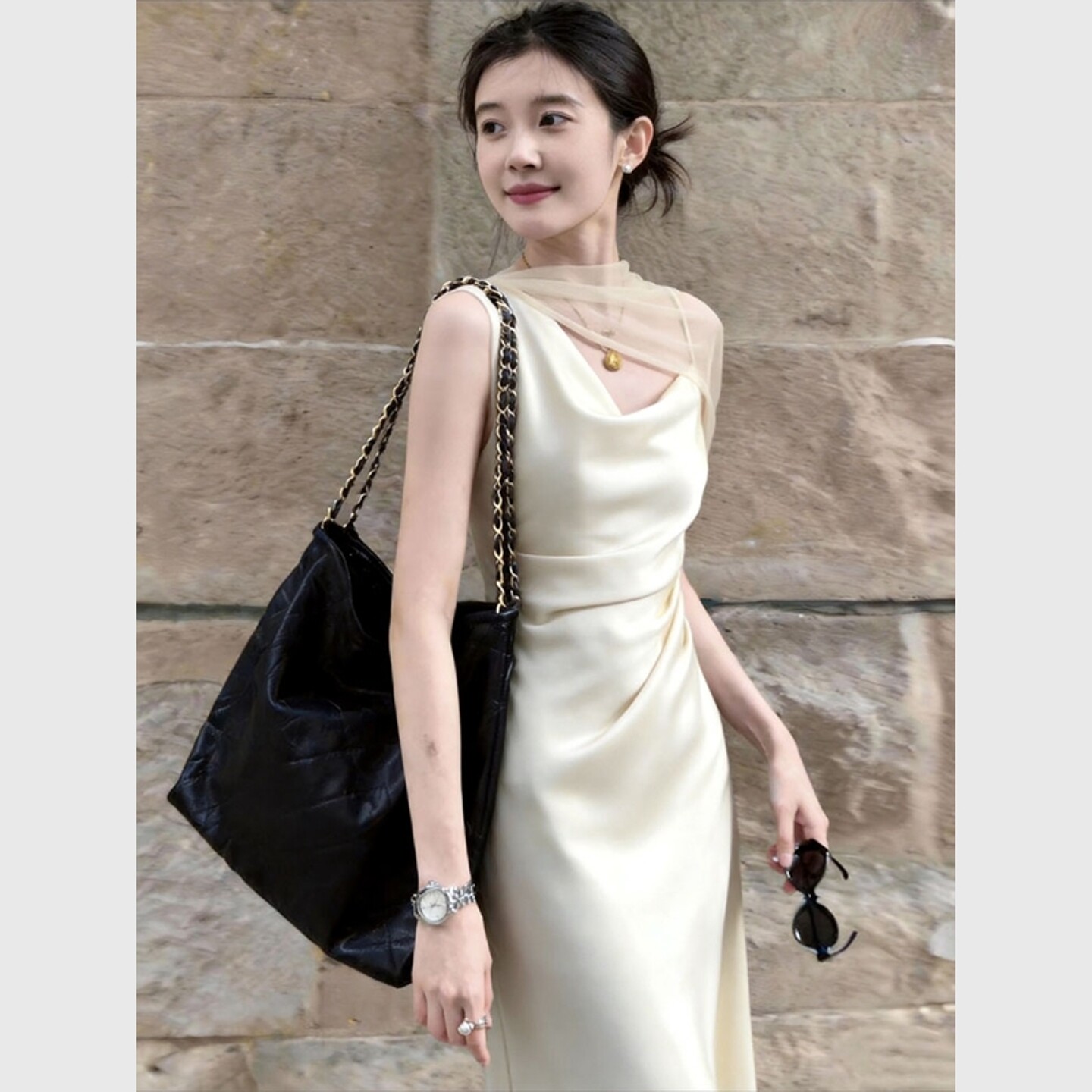 白领特别漂亮掐腰小裙子轻礼服
