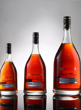 MASTED 法国原瓶进口洋酒凯旋万事达VSOP白兰地 礼盒装 1500ml3斤