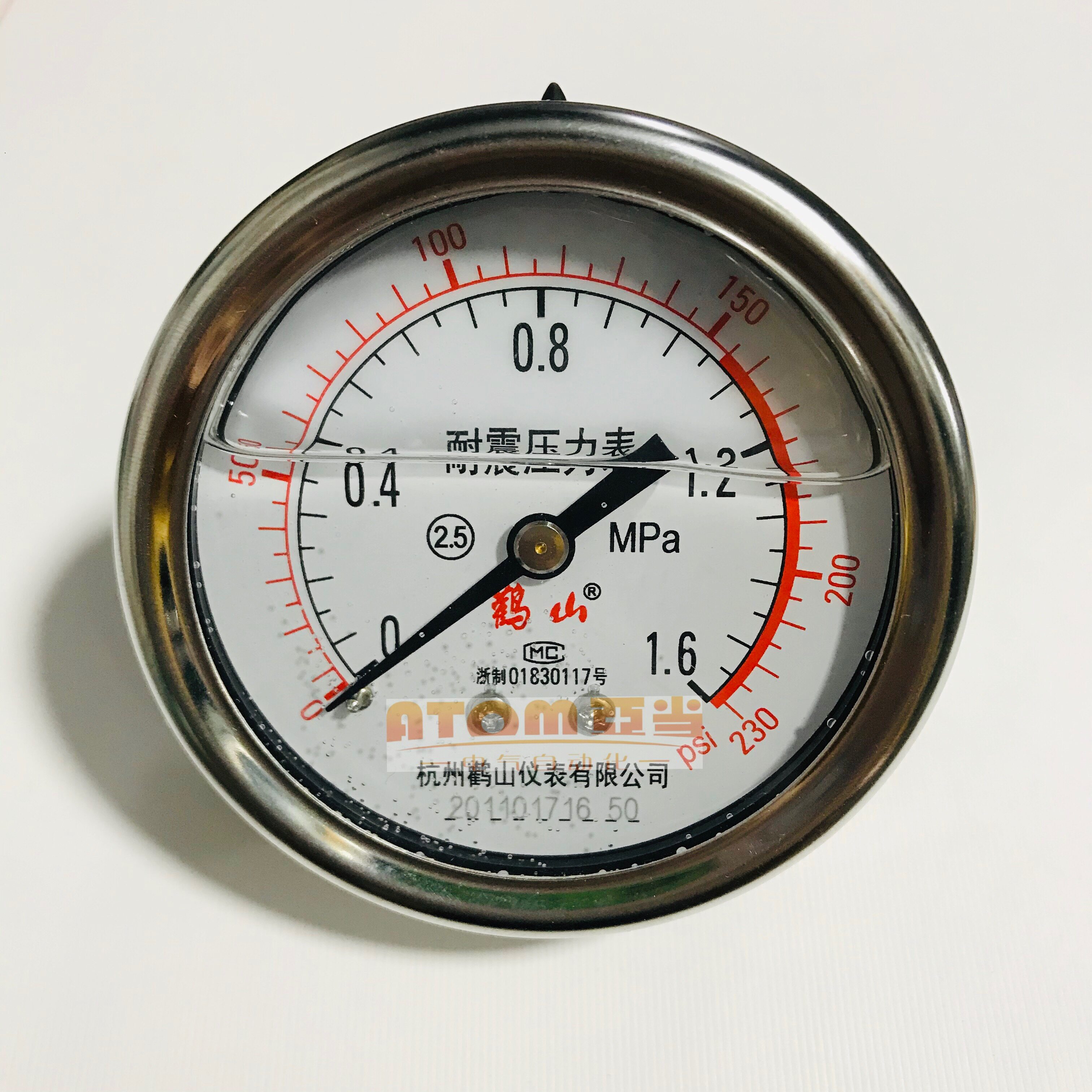 耐振油压表/防震压力表yn-60z轴向耐震压力表1.6mpa/杭州鹳山仪表