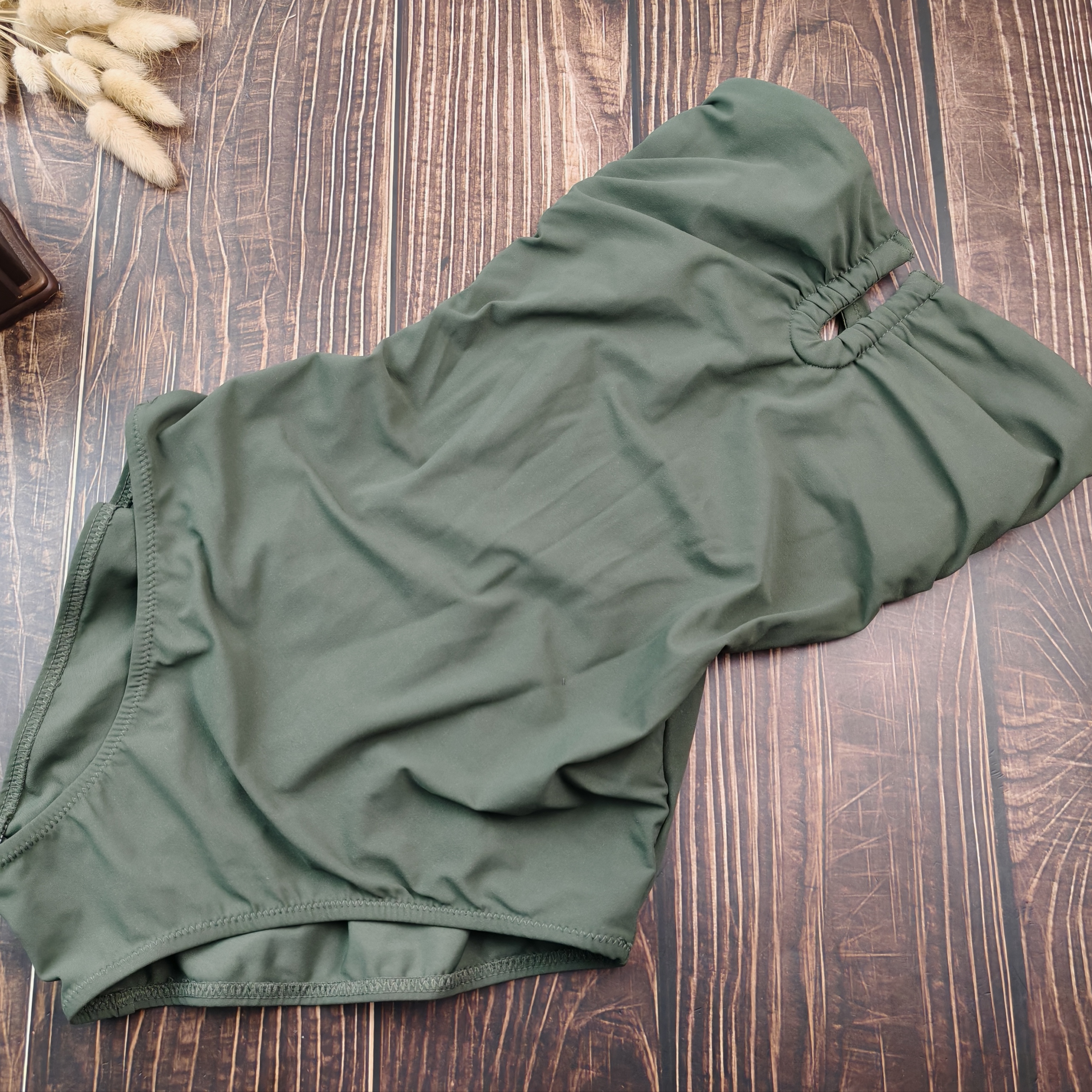 XS码外贸欧美性感一字肩抹胸式三角连体泳衣女无肩带温泉度假泳装