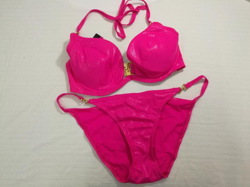 性感挂脖式三角比基尼泳衣大罩杯大胸mm有钢托70b75abcd80bd85ce