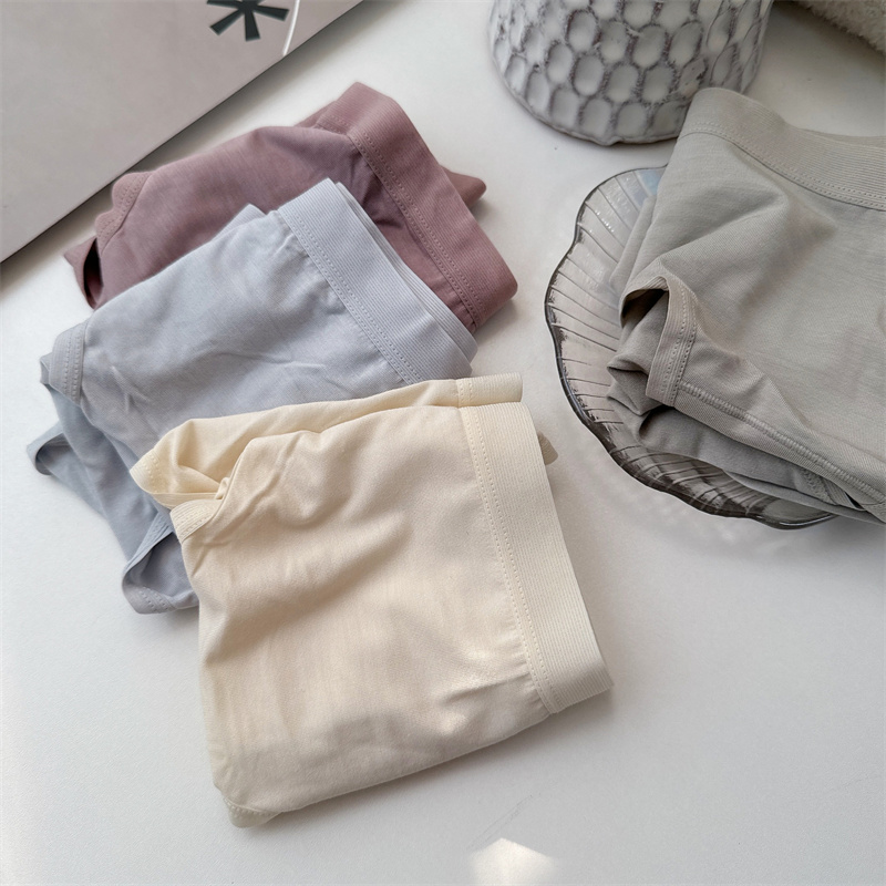 素色莫代尔超细腻亲肤零感内裤女