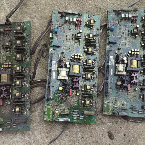 议价丹佛斯VLT5200系列驱动板175L5726 175L70