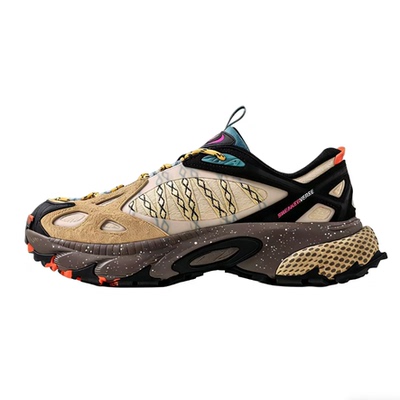 安踏 ZIGZAG 防滑耐磨 舒适减震 低帮  运动休闲鞋122548814VS-1