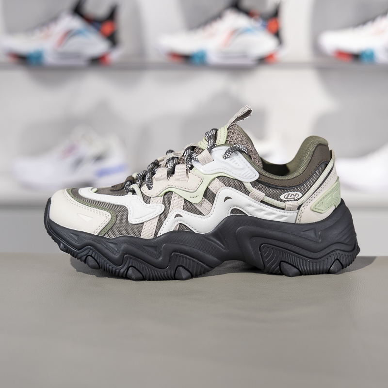 李宁保暖女子系带增高休闲鞋