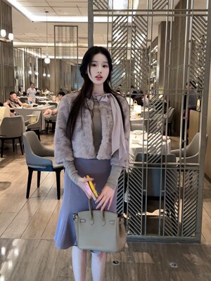 大姐姐修身鱼尾裙女包臀半身裙秋