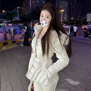 羽绒服收腰鸭绒短大衣 狐狸毛领修身 green大姐姐 韩女心机外套