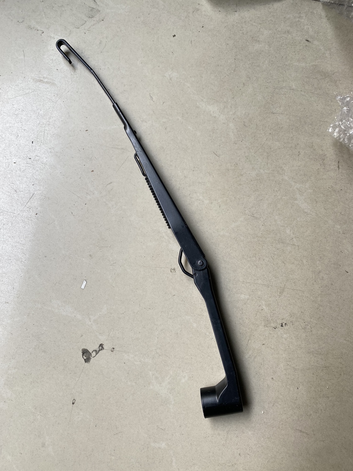 雨刮臂 适配三菱V31V32V33V43适用猎豹于奇兵黑金刚Q6 雨刮器雨刷