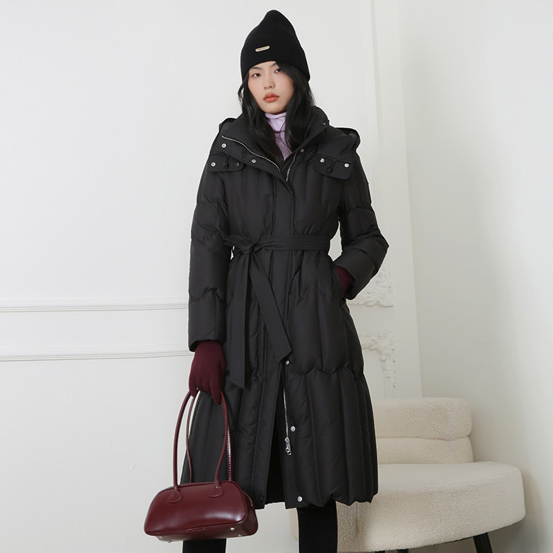 梵凯羽绒服女2025冬时尚压胶修身长款连帽收腰90鸭绒保暖羽绒服