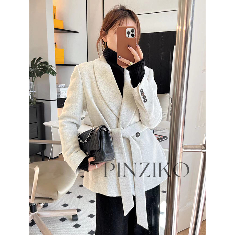 冬季百搭气质羽绒外套