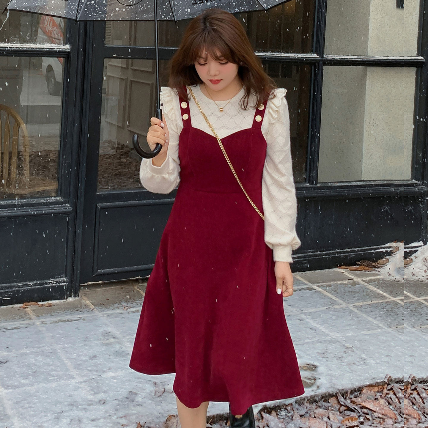 氛围感连衣裙2025冬新款220斤胖mm大码甜美减龄显瘦吊带裙两件套