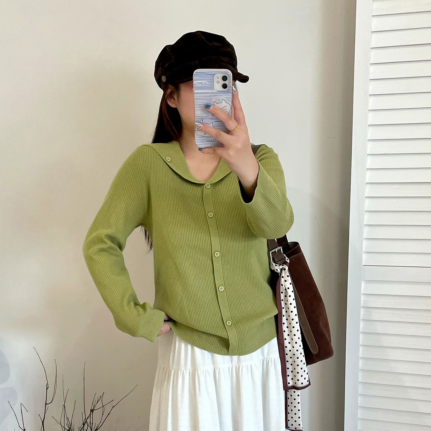 胖mm学院风减龄显瘦绿色针织衫