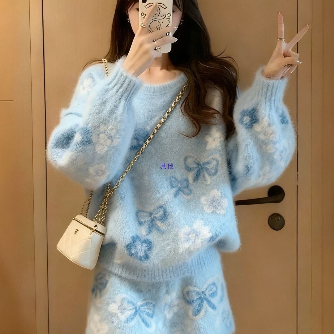 2026新款蝴蝶结风针织套装女秋冬小个子蓝色毛衣半身裙两件套